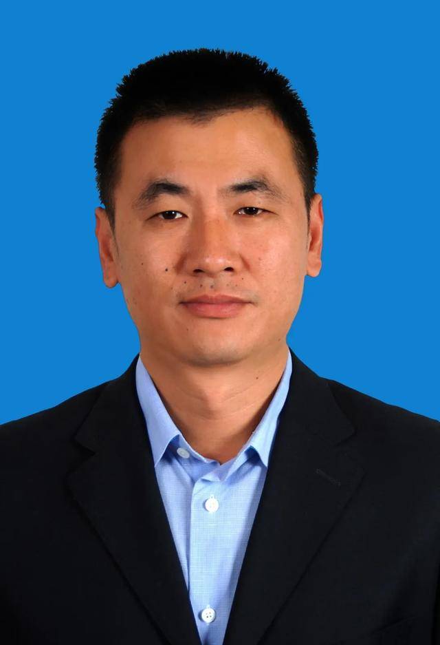山东籍干部李先侠，在北京履新